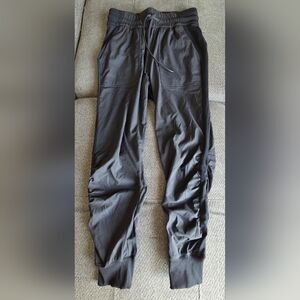 Lululemon Dance Studio Pants In Size 6.